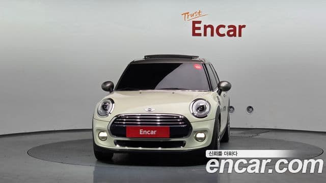 Mini Cooper 3세대, 2017 3