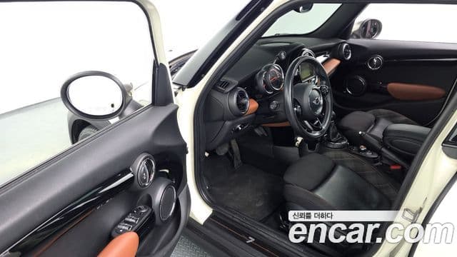 Mini Cooper 3세대, 2017 11