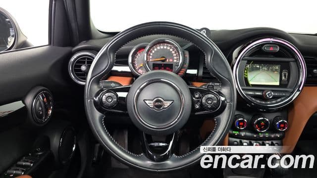 Mini Cooper 3세대, 2017 13