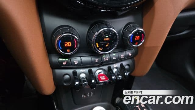 Mini Cooper 3세대, 2017 15