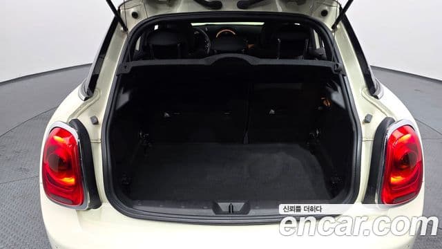 Mini Cooper 3세대, 2017 20