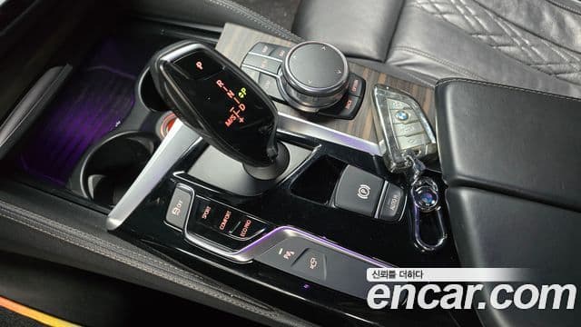 BMW 5시리즈 (G30) 520d M Sport Plus, 2017 9