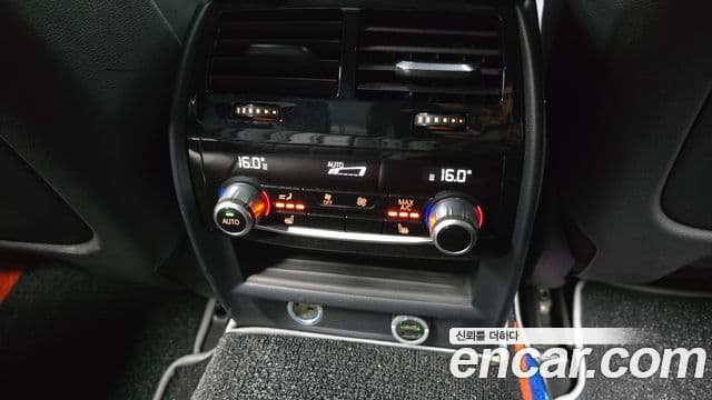 BMW 5시리즈 (G30) 520d M Sport Plus, 2017 19