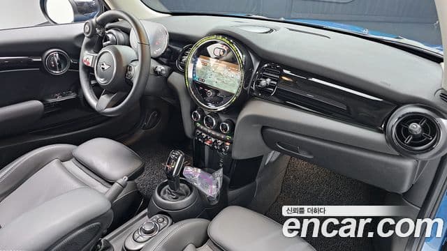 Mini Cooper 3세대, 2022 7