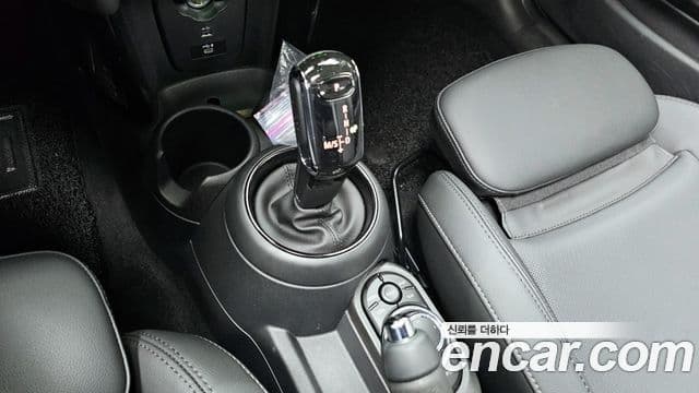 Mini Cooper 3세대, 2022 9