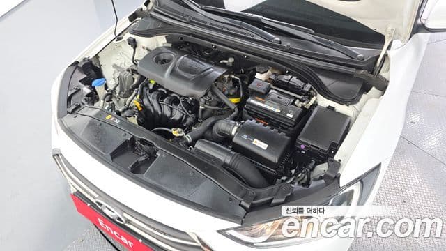 Hyundai Avante AD Modern, 2018 6