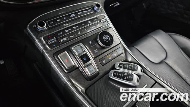 Hyundai The / новый New Santa Fe Exclusive, 2023 9