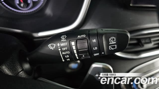 Hyundai The / новый New Santa Fe Exclusive, 2023 15