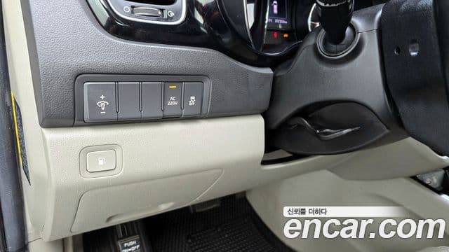 Kia All New Carnival Prestige, 2016 13