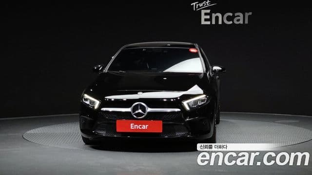 Mercedes-Benz A-класс W177 A220 седан, 2020 3