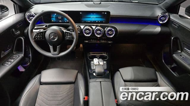 Mercedes-Benz A-класс W177 A220 седан, 2020 7