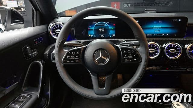 Mercedes-Benz A-класс W177 A220 седан, 2020 13