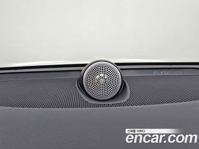 Volvo V60 Cross Country 2세대 B5 Ultra AWD, 2025 16