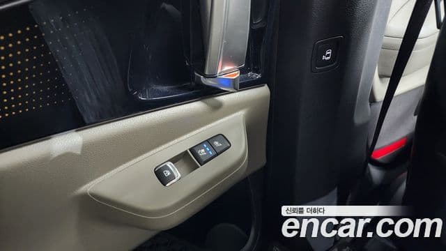 Kia The / новый New Carnival 4세대 Signature, 2025 18