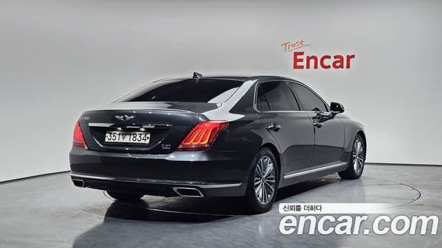 Genesis EQ900 Luxury, 2018 2