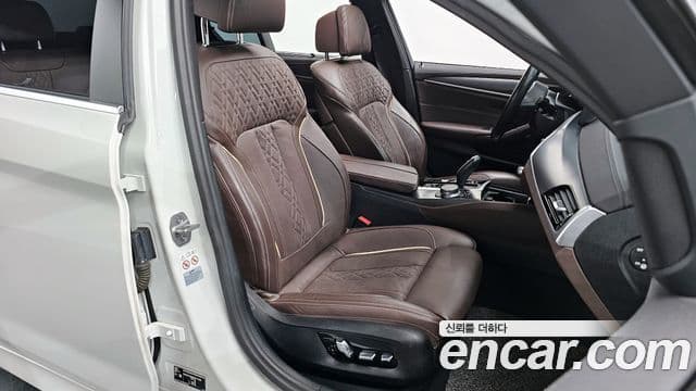 BMW 5시리즈 (G30) 523d xDrive M Sport, 2023 10