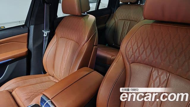 BMW X7 (G07) M60i xDrive M Sport 6인승, 2024 11