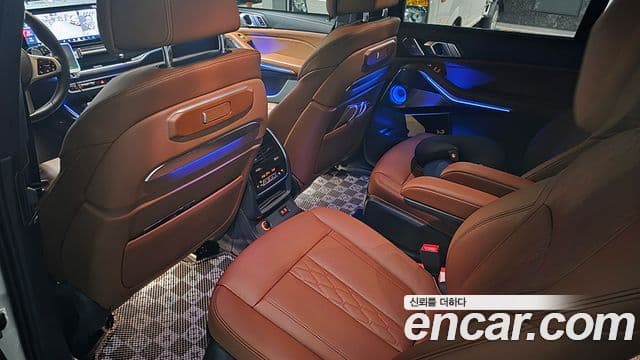 BMW X7 (G07) M60i xDrive M Sport 6인승, 2024 12