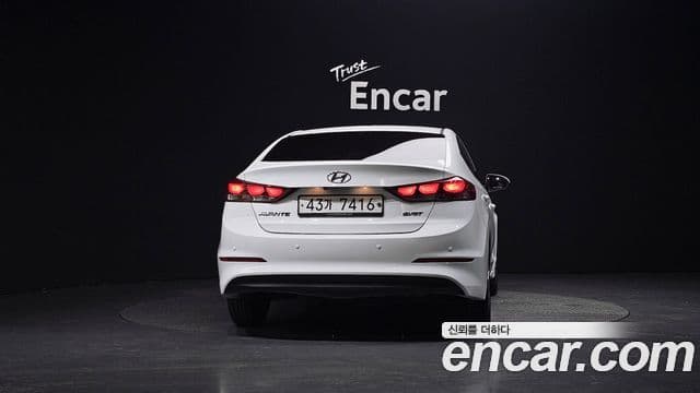 Hyundai Avante AD Style, 2016 4
