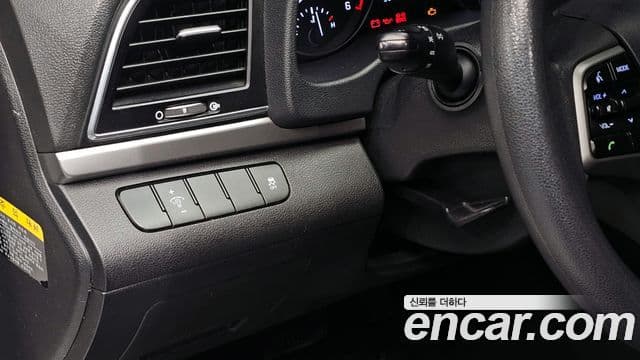 Hyundai Avante AD Style, 2016 18