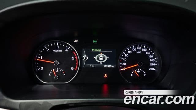 Kia The / новый New Mohave President, 2017 8