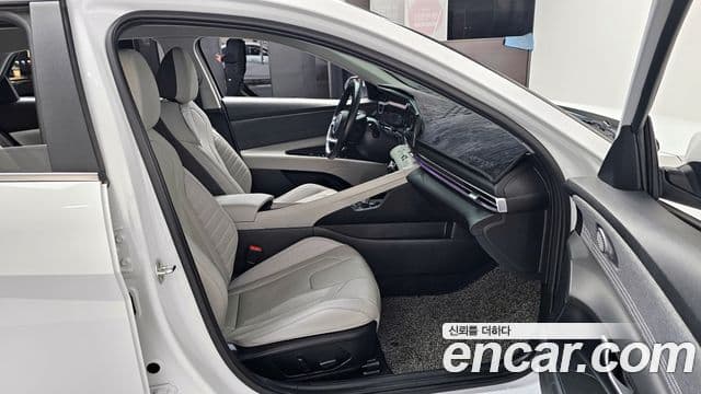 Hyundai Avante (CN7) Inspiration, 2023 10