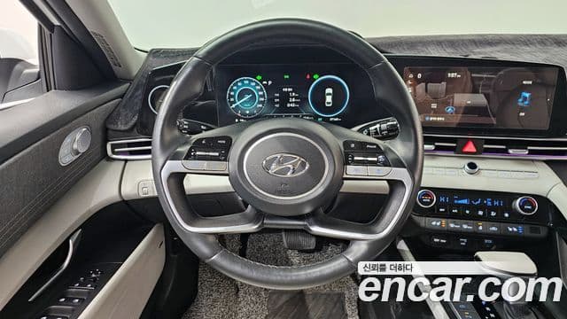 Hyundai Avante (CN7) Inspiration, 2023 13