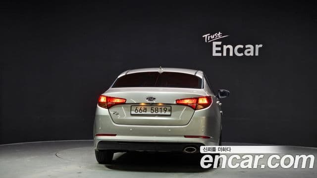 Kia K5 LPI Smart, 2013 4