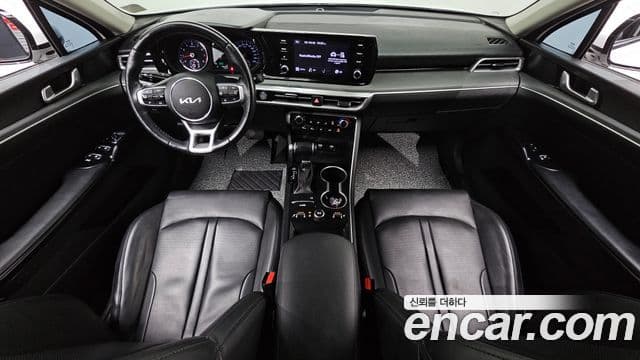 Kia K5 3세대 Standard, 2023 7