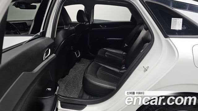 Kia K5 3세대 Standard, 2023 11