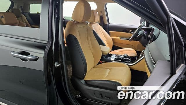 Kia Carnival 4세대 Signature, 2023 11