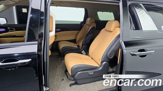 Kia Carnival 4세대 Signature, 2023 12