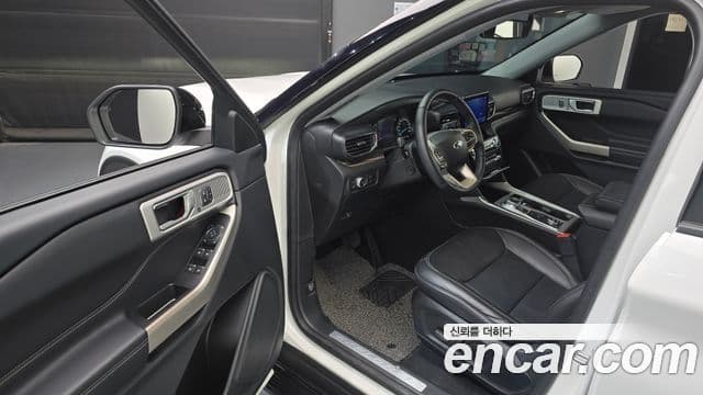 Ford Explorer 6세대, 2022 10