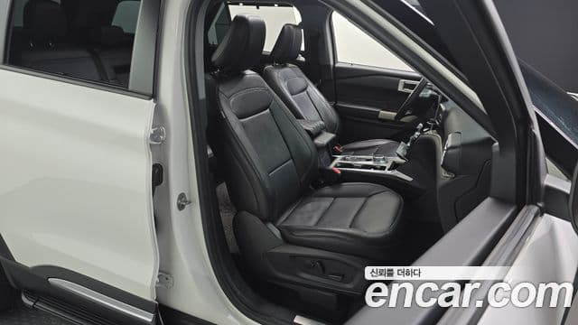 Ford Explorer 6세대, 2022 12