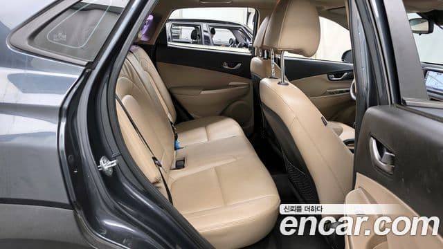 Hyundai Kona Modern tech, 2018 12