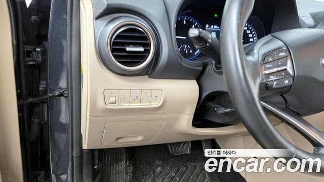 Hyundai Kona Modern tech, 2018 16