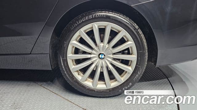 BMW 6시리즈 GT (G32) Luxury, 2023 все фото