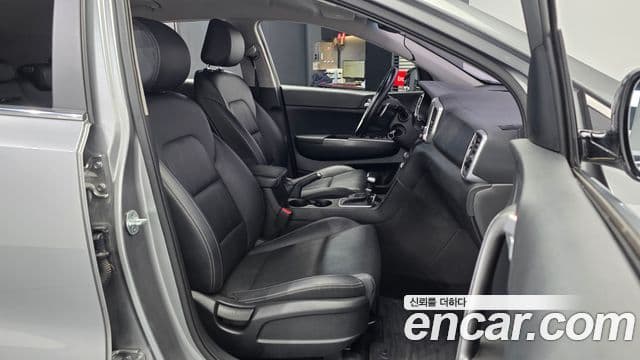 Kia Sportage The / новый Bold Luxury, 2019 11