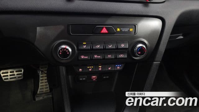 Kia Sportage The / новый Bold Luxury, 2019 16