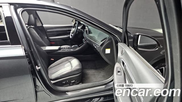 Hyundai Sonata гибрид (DN8) Premium Plus, 2023 11