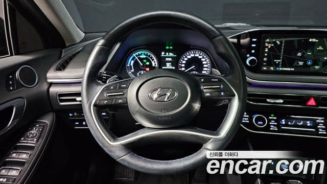 Hyundai Sonata гибрид (DN8) Premium Plus, 2023 13