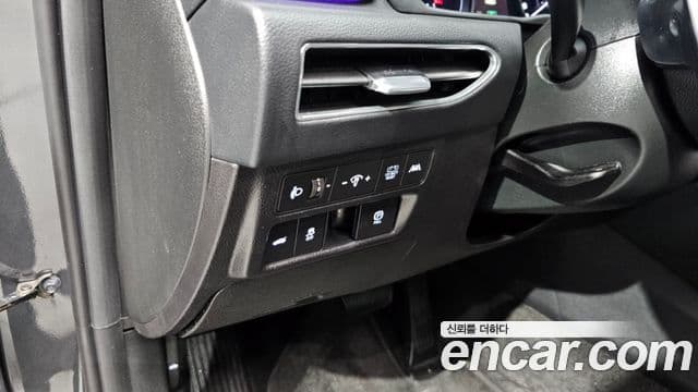 Hyundai Sonata гибрид (DN8) Premium Plus, 2023 17