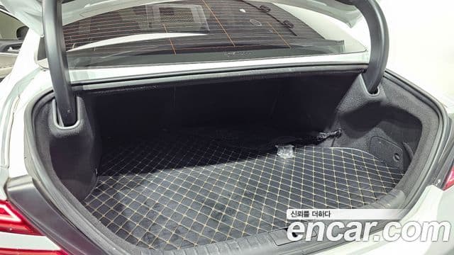 Genesis The / новый New G70, 2022 20