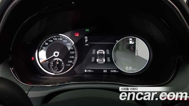 Genesis GV70, 2024 8