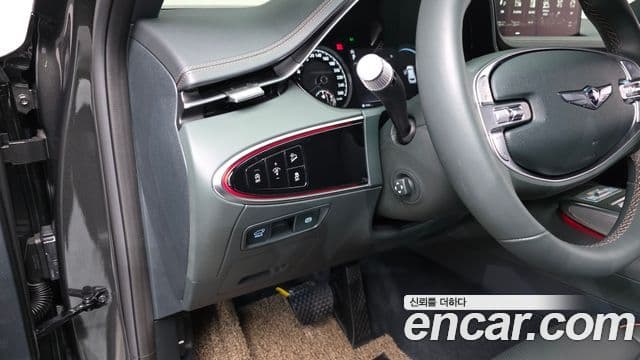 Genesis GV70, 2024 13