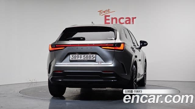Lexus NX450h+ 2세대 Premium, 2022 4