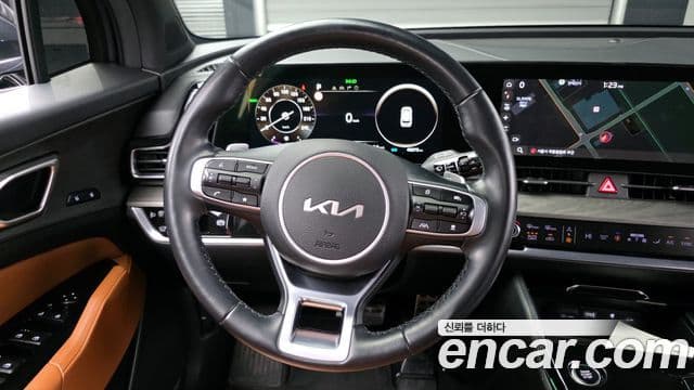 Kia Sportage 5세대 гибрид Signature 2WD, 2022 13