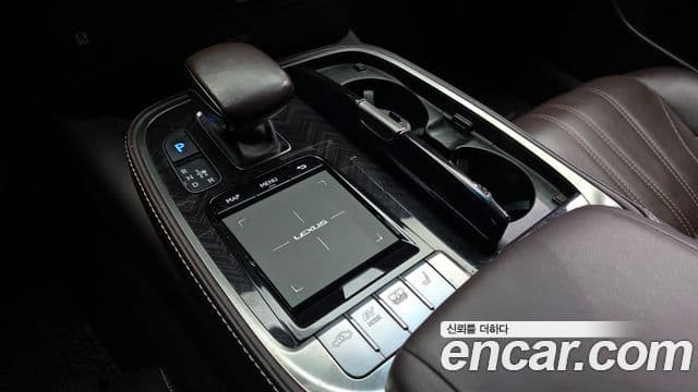 Lexus LS500h 5세대 3.5 Luxury AWD, 2018 9