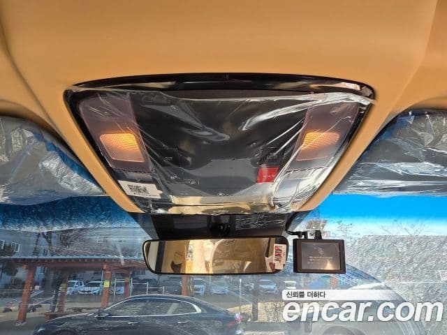 Hyundai Staria Modern, 2025 12