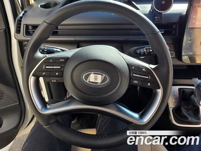 Hyundai Staria Modern, 2025 14